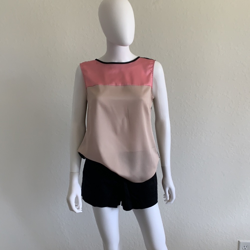 Nine West Sleeveless Blouse
